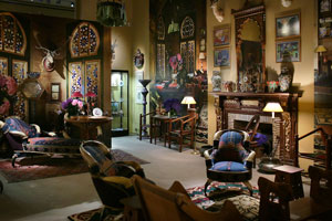 Pierre Bergé. D'une demeure l'autre 
Sotheby's Paris | Exhibition view
Credit: © Sotheby’s / Micha Patault