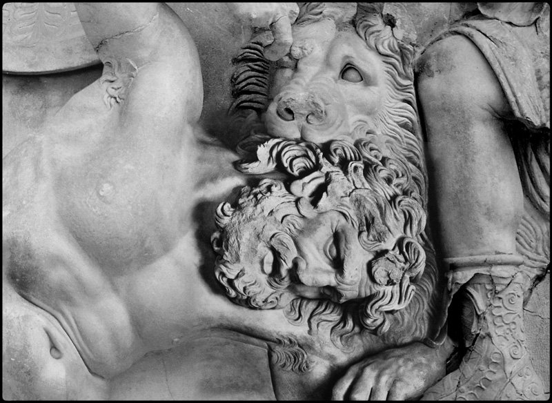 SCULPTURE ON SCREEN. “THE VERY IMPRESS OF THE OBJECT”