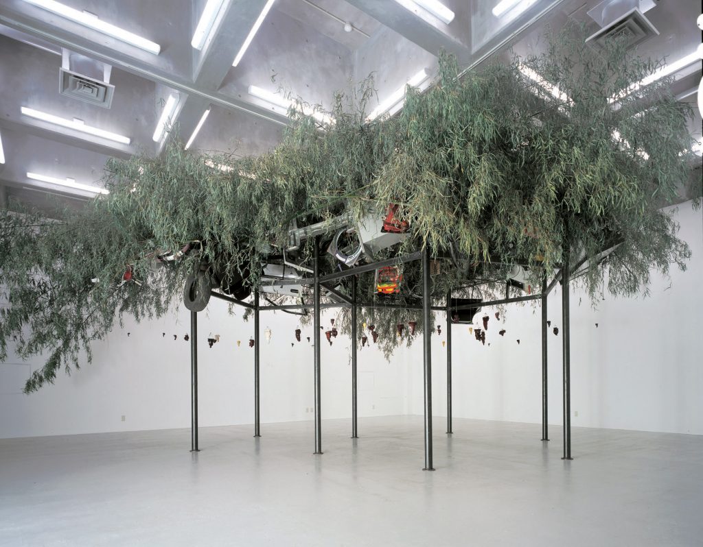 Chen Zhen: Short-Circuits