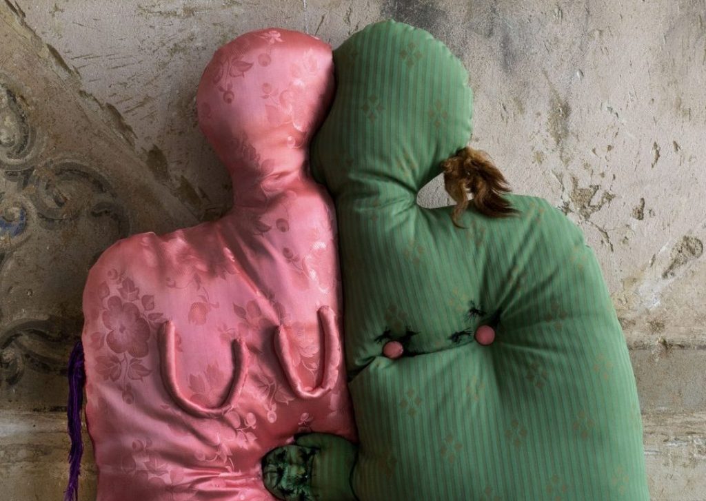 NILBAR GÜREŞ | SOUR AS A LEMON