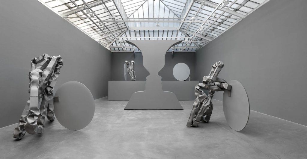 CAROL BOVE: VASE/FACE